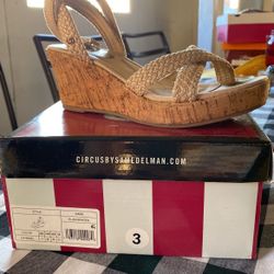 Girls Shoe