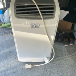 BPP 10,000 (DOE) BTU Portable Air Conditioner Cools 700 sq. ft. with Remote Control in White