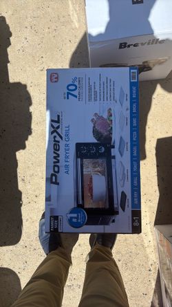 New in Box - Airfryer Grill