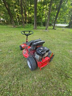 Snapper rear engine ride