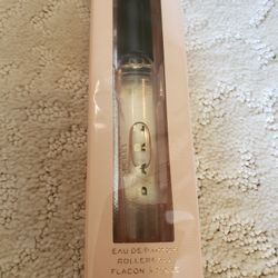 Victoria's Secret Bare Vanilla Rollerball