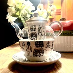 Very Cute London Teapot Infuser Combination