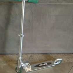 Razor Scooter Silver And Green