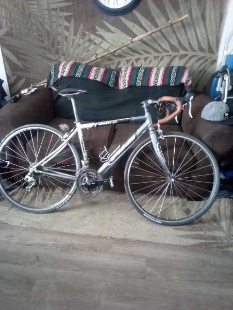 Fuji Newest 2.0