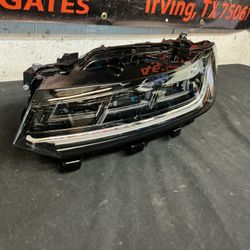 VOLKSWAGEN JETTA 2025-2026 LH HEADLIGHT OEM 