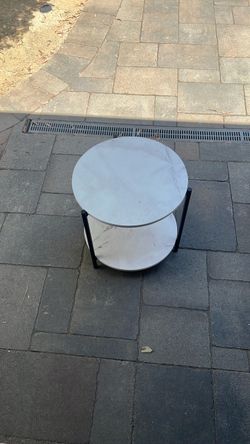 Round Two-Tier Side Table -Marble effect
