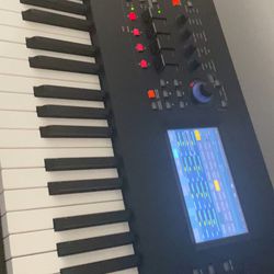 Yamaha MODX 8 #MODX8 (88 Keys Keyboard)