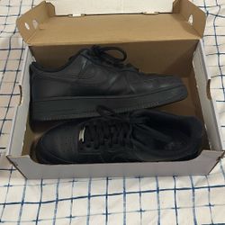 Black Air Force 1’s