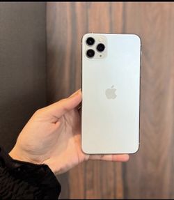 𝚒𝙿𝚑𝚘𝚗𝚎 11 pro 𝚞𝚗𝚕𝚘𝚌𝚔𝚎𝚍 𝚠𝚒𝚝𝚑 𝚠𝚊𝚛𝚛𝚊𝚗𝚝𝚢