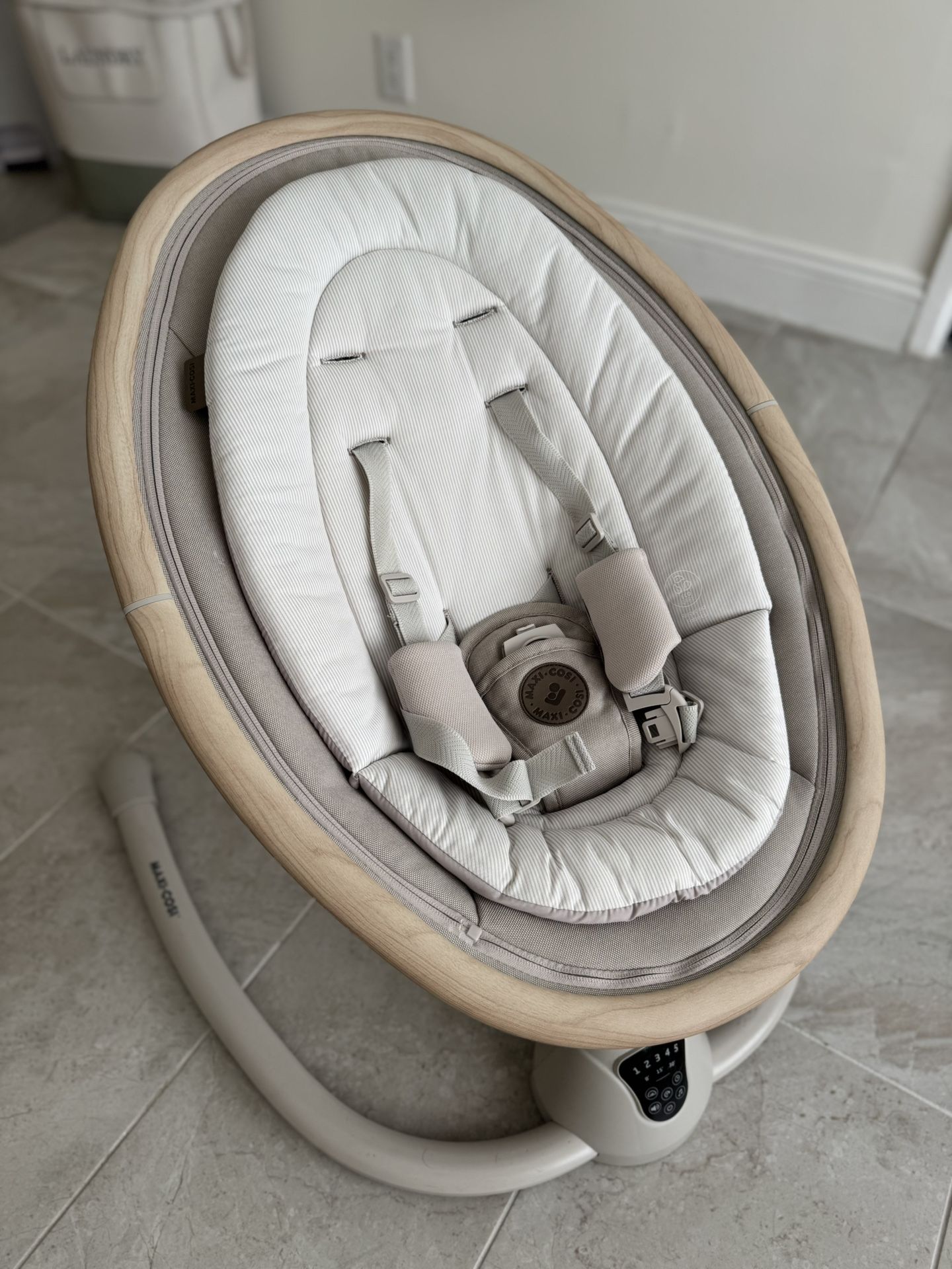 Maxi-Cosi Cassia Swing Beige