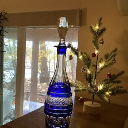 Led  crystal cobalt blue whiskey decanter
