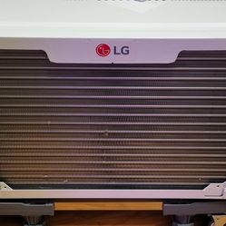LW1217ERSM LG 12,000 BTU Smart Window Air Conditioner