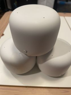 Google Nest Wifi AC2200 Mesh System Router 2nd Gen + 2 Add-On Points (3-Pack)