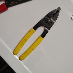 Vintage Stanley 84-203 Electrician Tool Wire Stripper, Cutter, Crimper