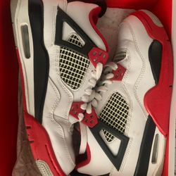 AIR JORDAN 4 RETRO (GS)