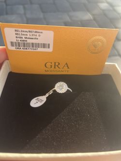 Moissanite Ring