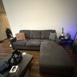 Couch With Pull Out Bed