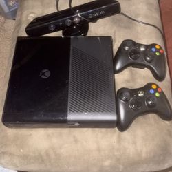 Microsoft Xbox 360 S 250GB Console Black w/ Kinect, HDMI