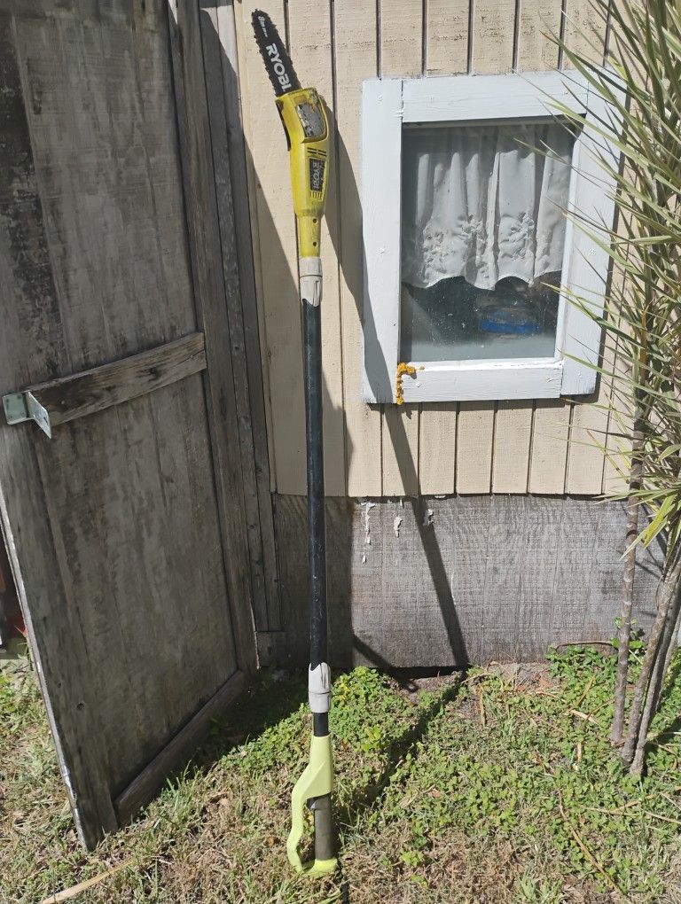 Ryobi 8 inch Electric Saw