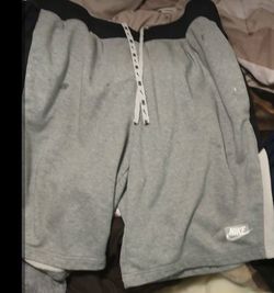 Grey Nike shorts size  extra large
