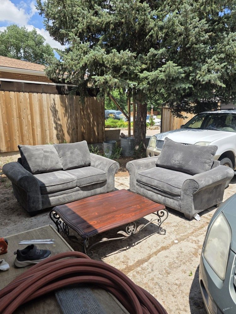 Like New Grey Couch Set And Table