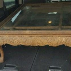 Gorgeous Beveled Glass And Textured Resin Clawfoot Coffee Table
