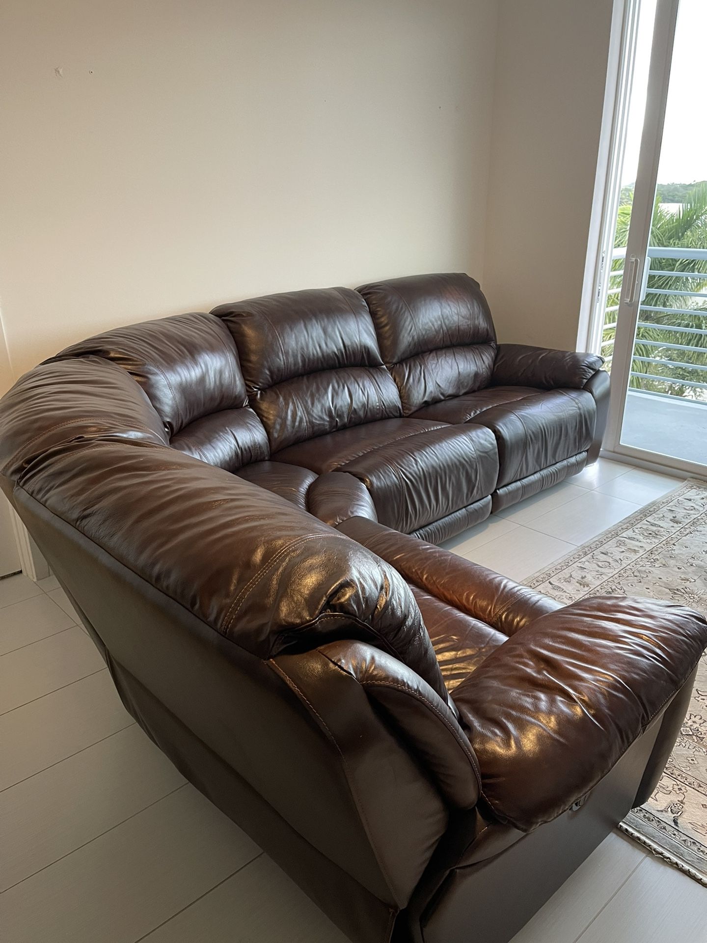 5 Piece Expresso Leather Sectional Sofa With 4 Recliners 