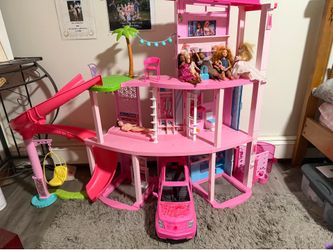 BARBIE Dreamhouse