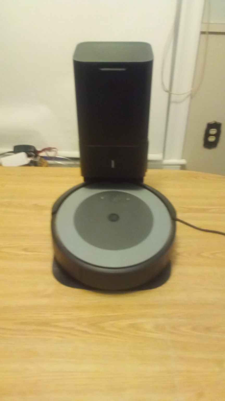 Robot Roomba i3+