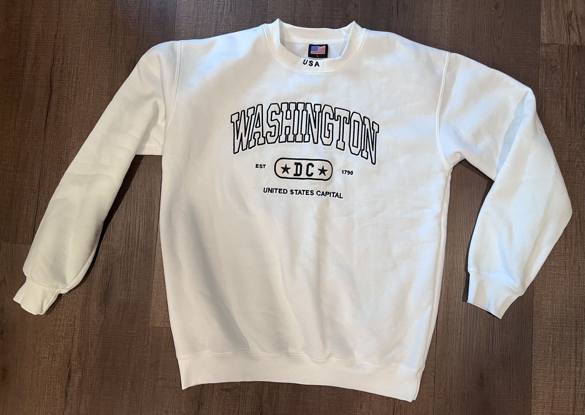 Washington DC United States Capital Womens Crew Neck Sweatshirt, USA Size Large