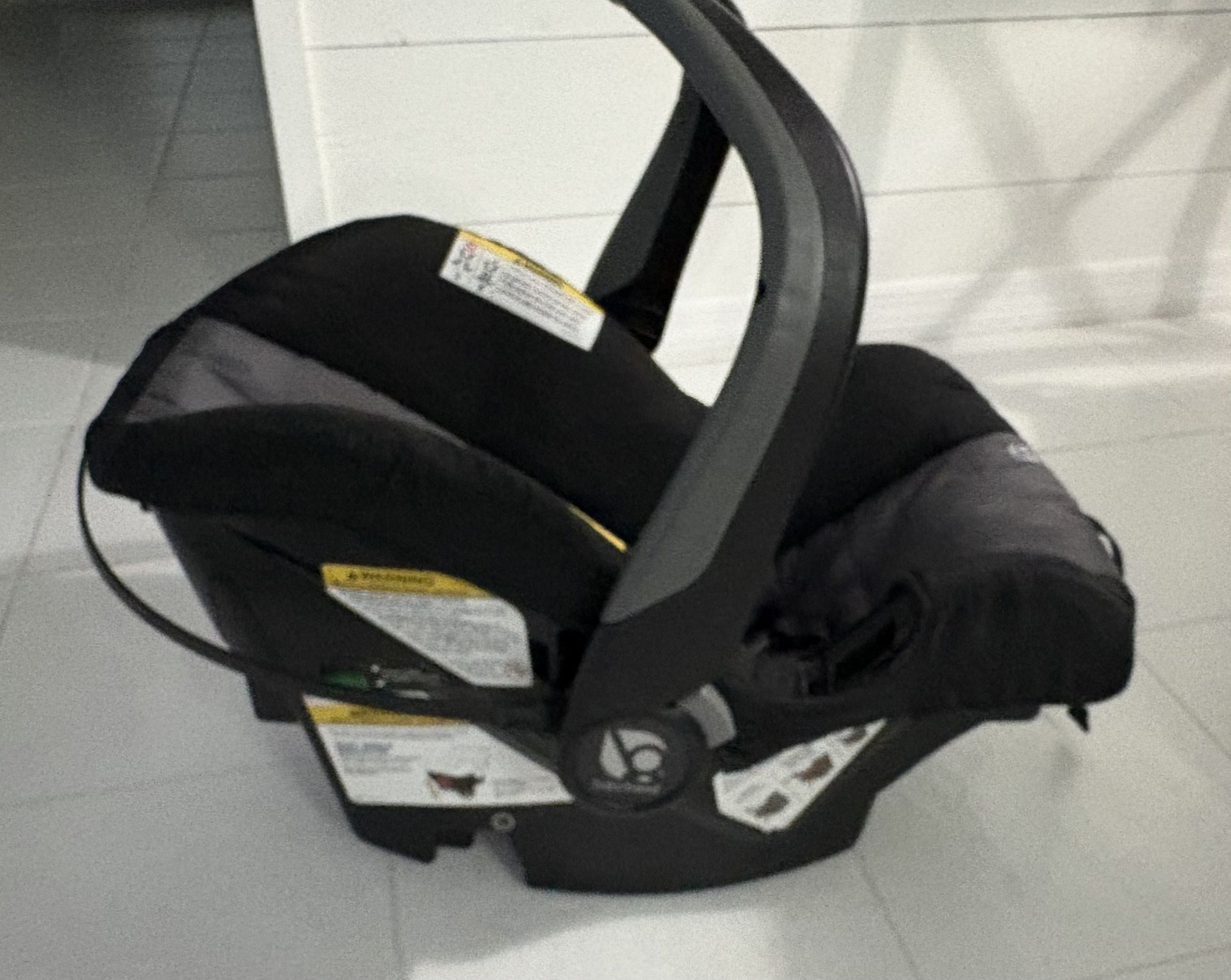 Baby Trend EZ-Lift Infant Car Seat