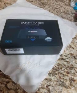 Smart Tv Box With Free Broadcasting Apps Downloaded
