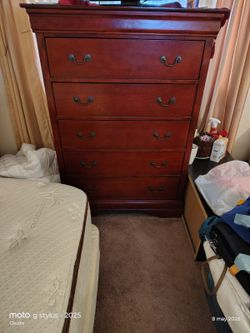 Dresser