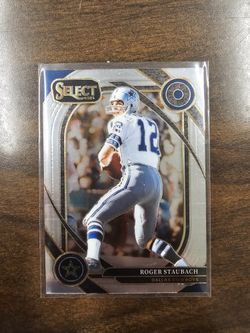 ROGER STAUBACH COWBOYS  SELECT PANINI NFL SPORTS CARD!