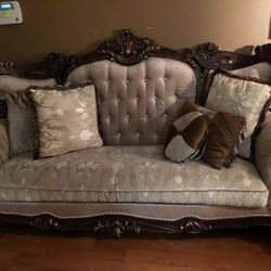 Acme Custom Furniture