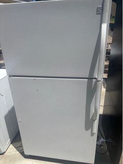 Kenmore refrigerator 32” wide will deliver