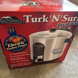 Brand New Sealed Masterbuilt Turk 'N' Surf Premium Electric Turkey Fryer & Seafood Kettle
