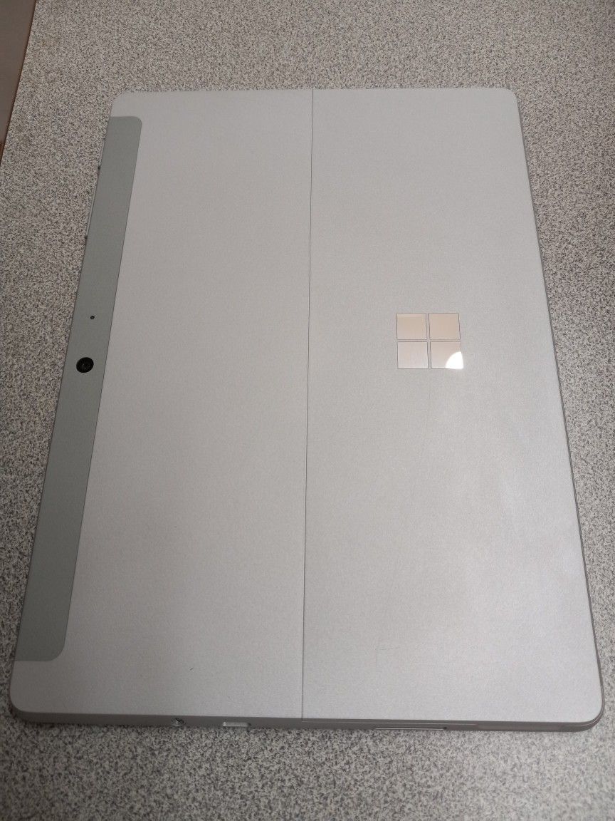 Microsoft Surface Go 2 Tablet/laptop