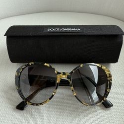 Dolce & Gabbana DG 4198 2745/8G Black Marble Gray Sunglasses 54*18*135