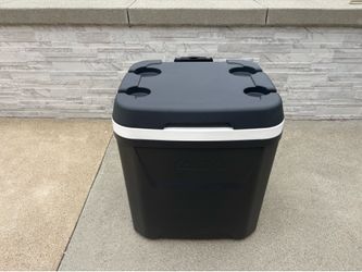 Igloo 16 Quart Rolling Cooler – Gray/White – Wheels & Telescoping Handle
