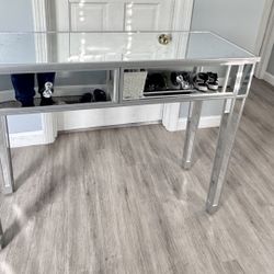 Modern Mirror Console 