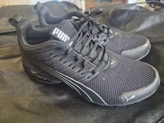 Woman's Puma shoes