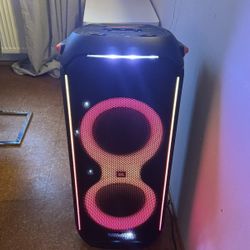 JBL PartyBox 710 Bluetooth Speaker 