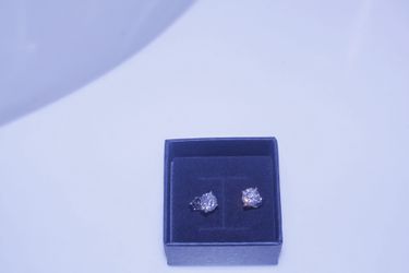VVS1 1 Carot Earrings