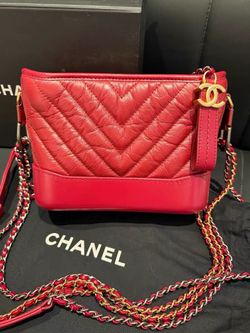 Authentic Chanel Gabrielle Hobo Small, Red