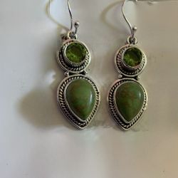 New Pretty Dangle Gemstone Dragon’s Blood Jasper & Peridot Earrings 