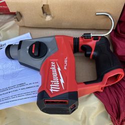 Milwaukee M12 FUEL 12V Lithium-lon Brushless Cordless 5/8 in. SDS-Plus Rotary Hammer Drill (Tool-Only) (46)