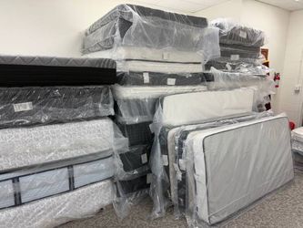 New Mattresses & Box Spring Sets 🛏️ Queen, Full, Twin & King Available