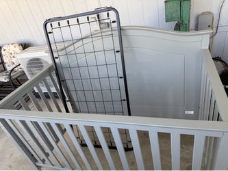Baby crib