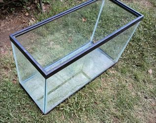 Fish/Reptile Tank